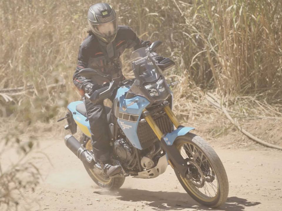 Yamaha�T�n�r� 700 2026 - 3/4 frente