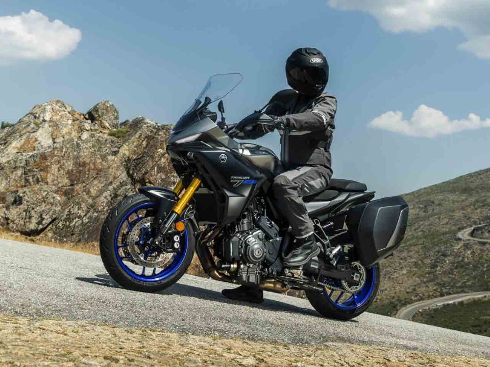 Yamaha apresenta Tracer 7 2026 com nova transmissão automatizada