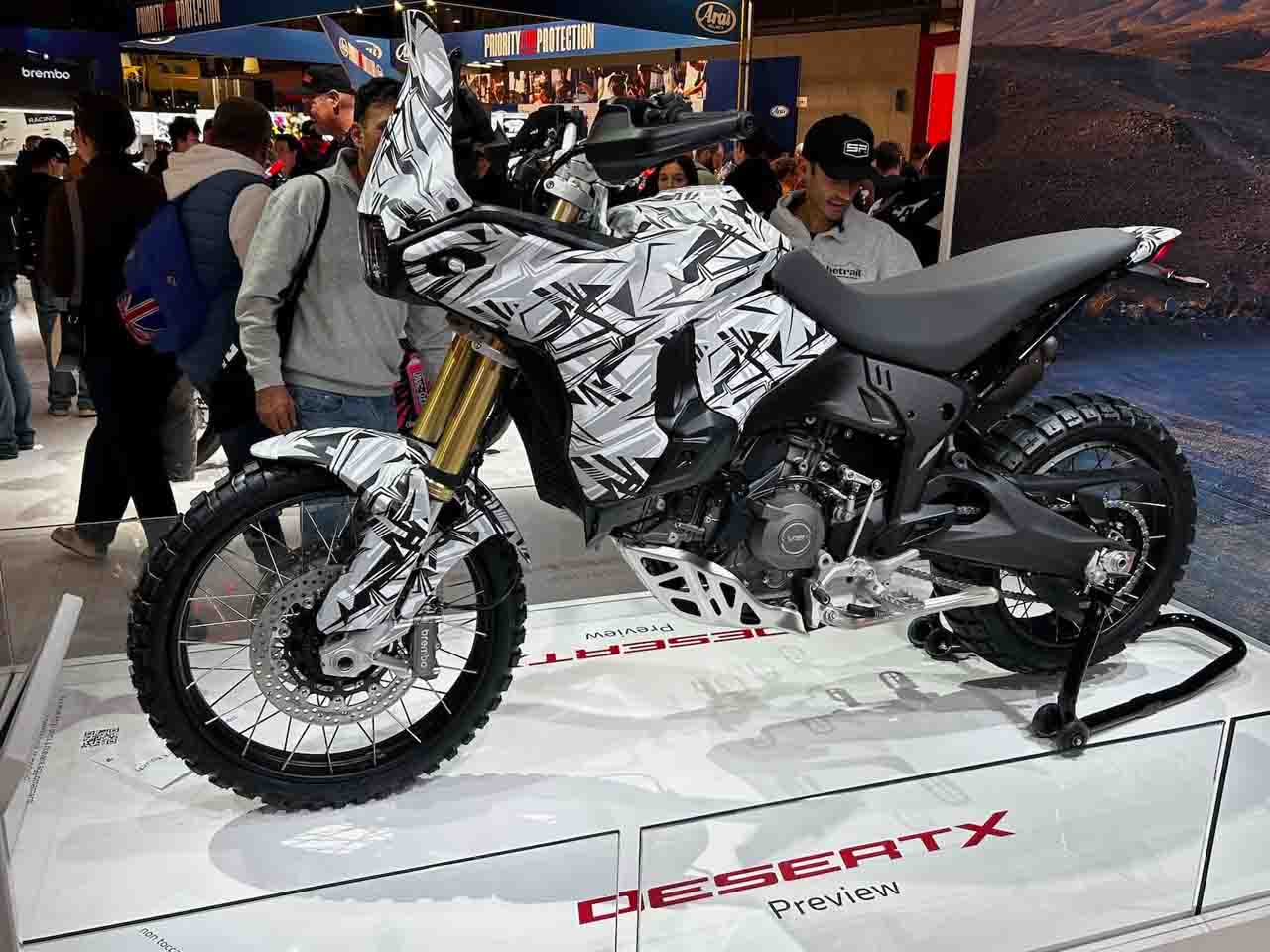 Ducati�DesertX 2026 - 3/4 frente