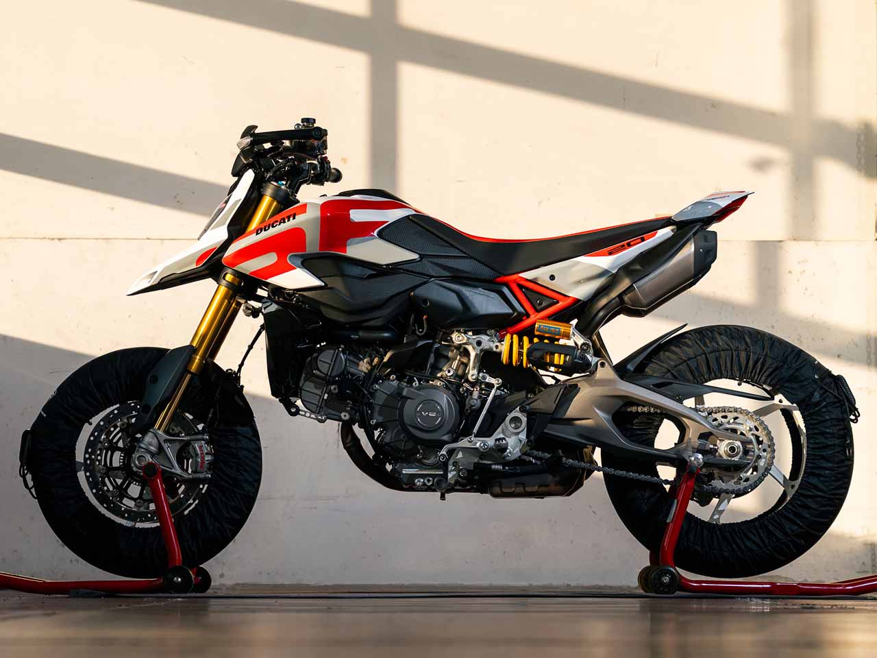Ducati�Hypermotard 2026 - lateral