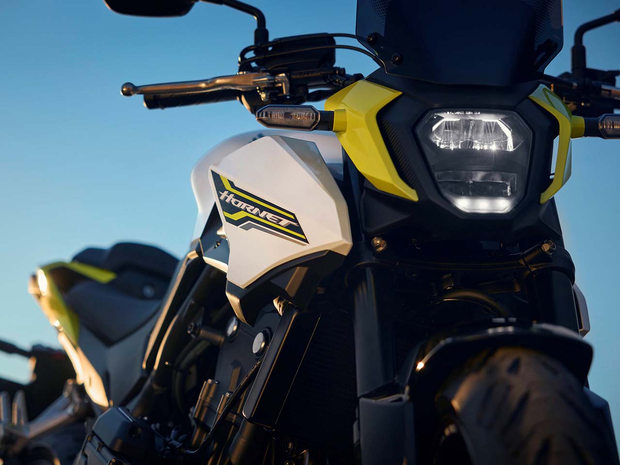 Honda�CB500 Hornet 2026 - frente