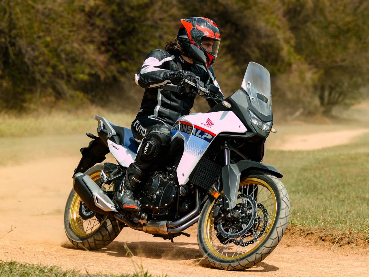 Honda�XL750V Transalp 2026 - 3/4 frente