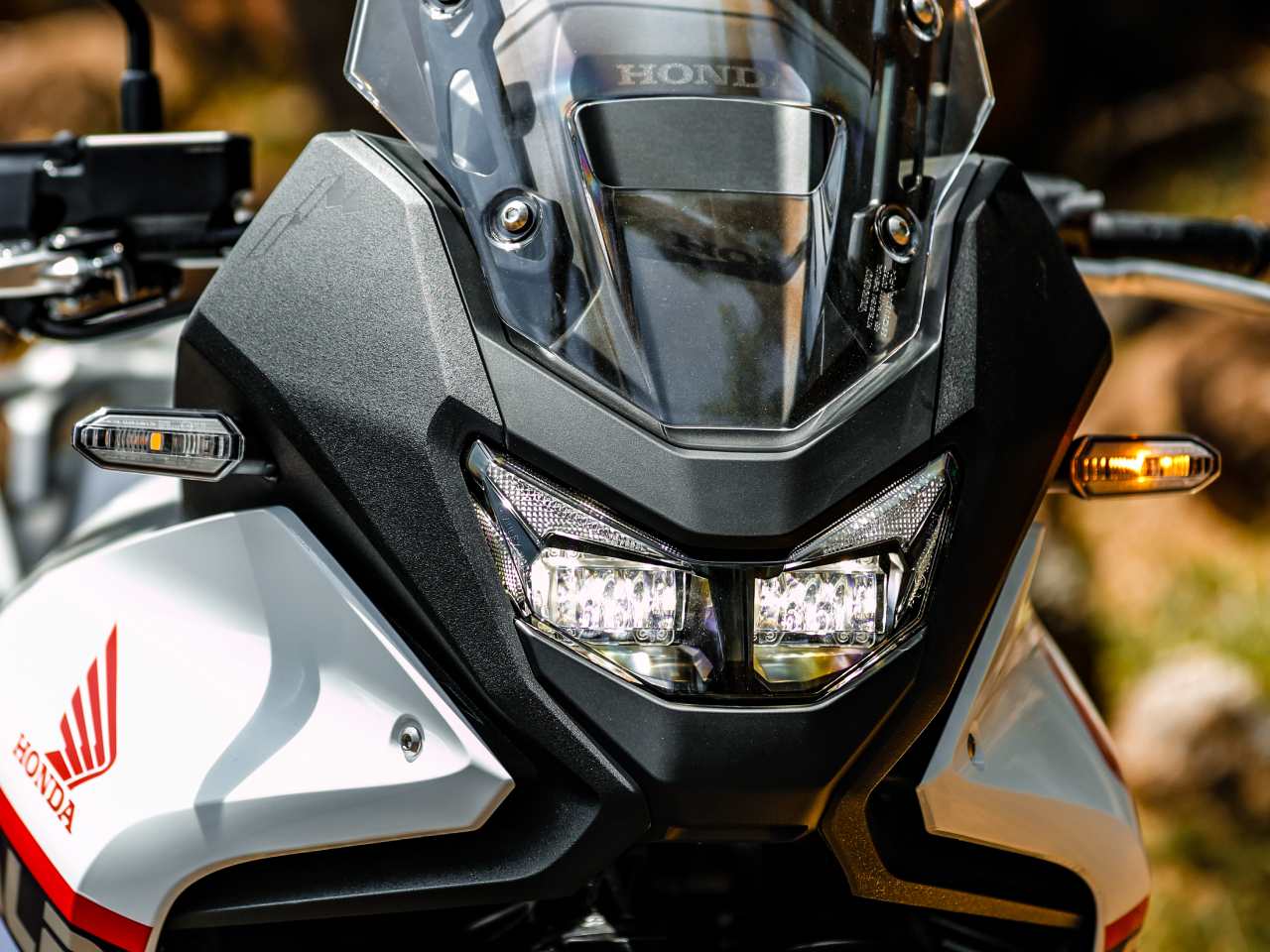 Honda�XL750V Transalp 2026 - far�is