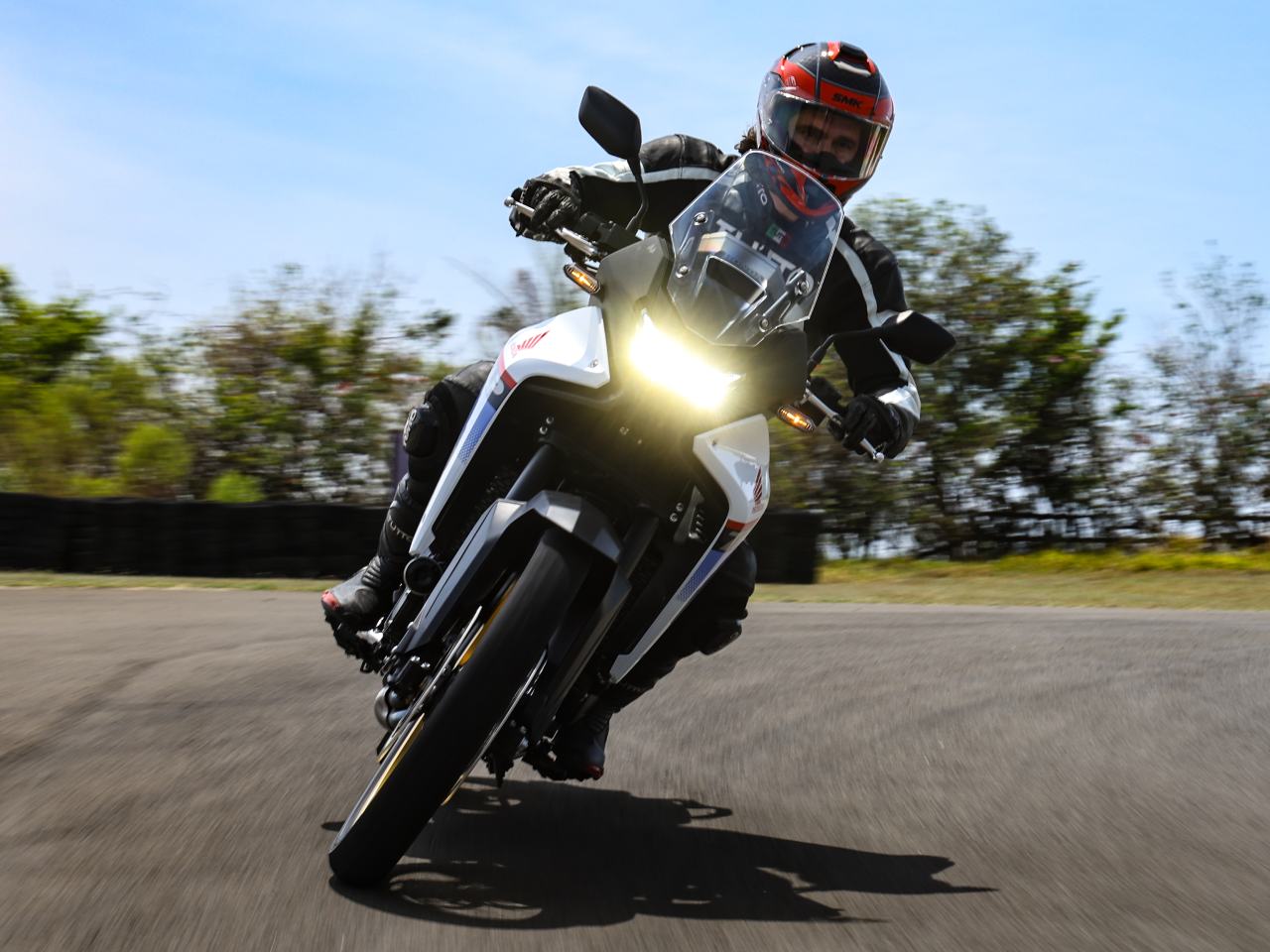Honda�XL750V Transalp 2026 - frente