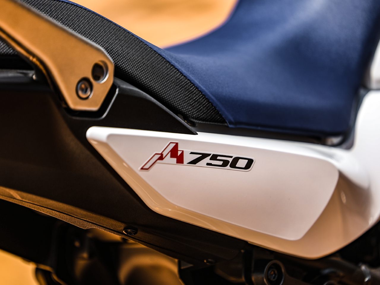 Honda�XL750V Transalp 2026 - escapamentos