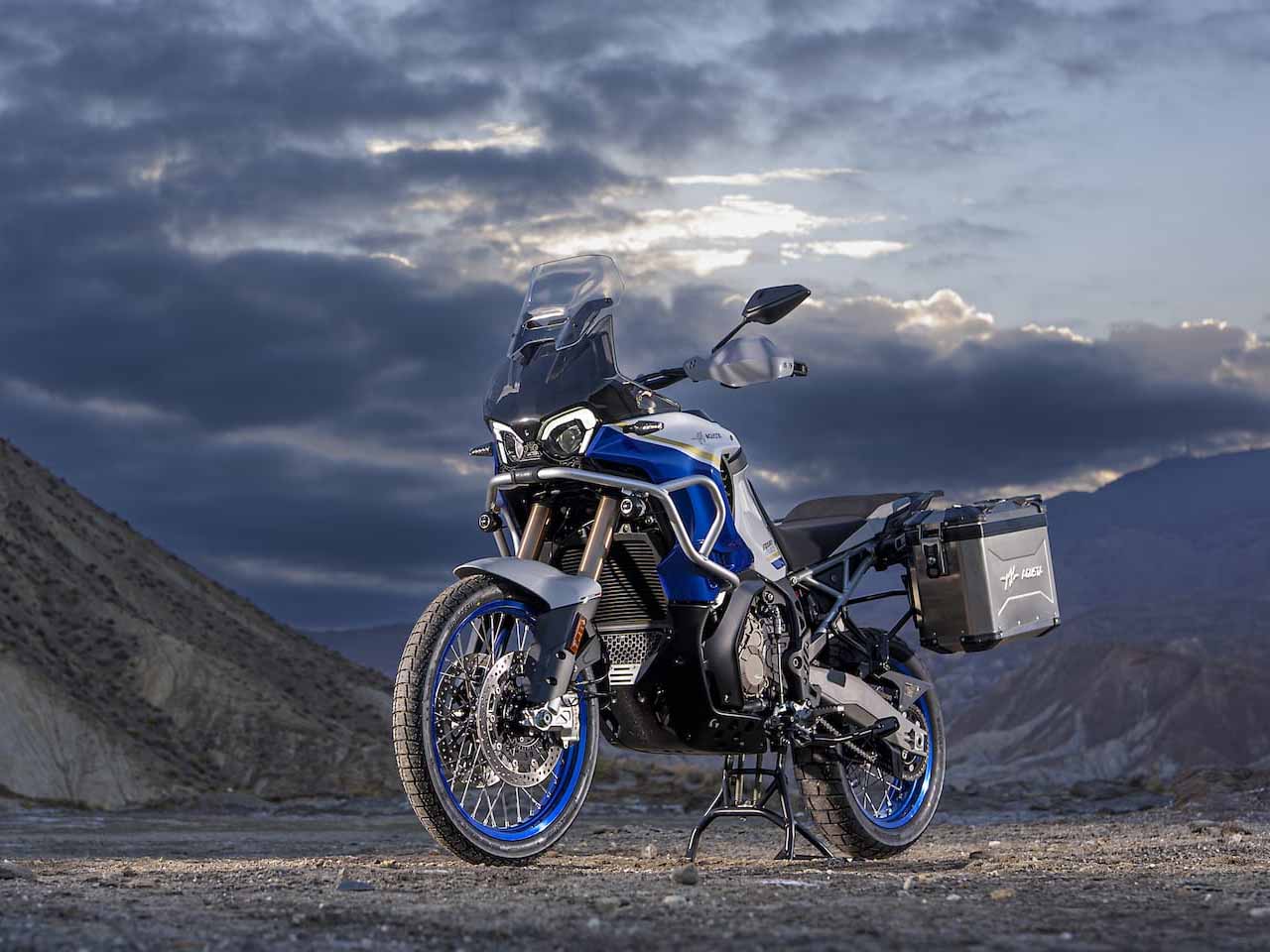 MV Agusta�Enduro Veloce 2026 - 3/4 frente