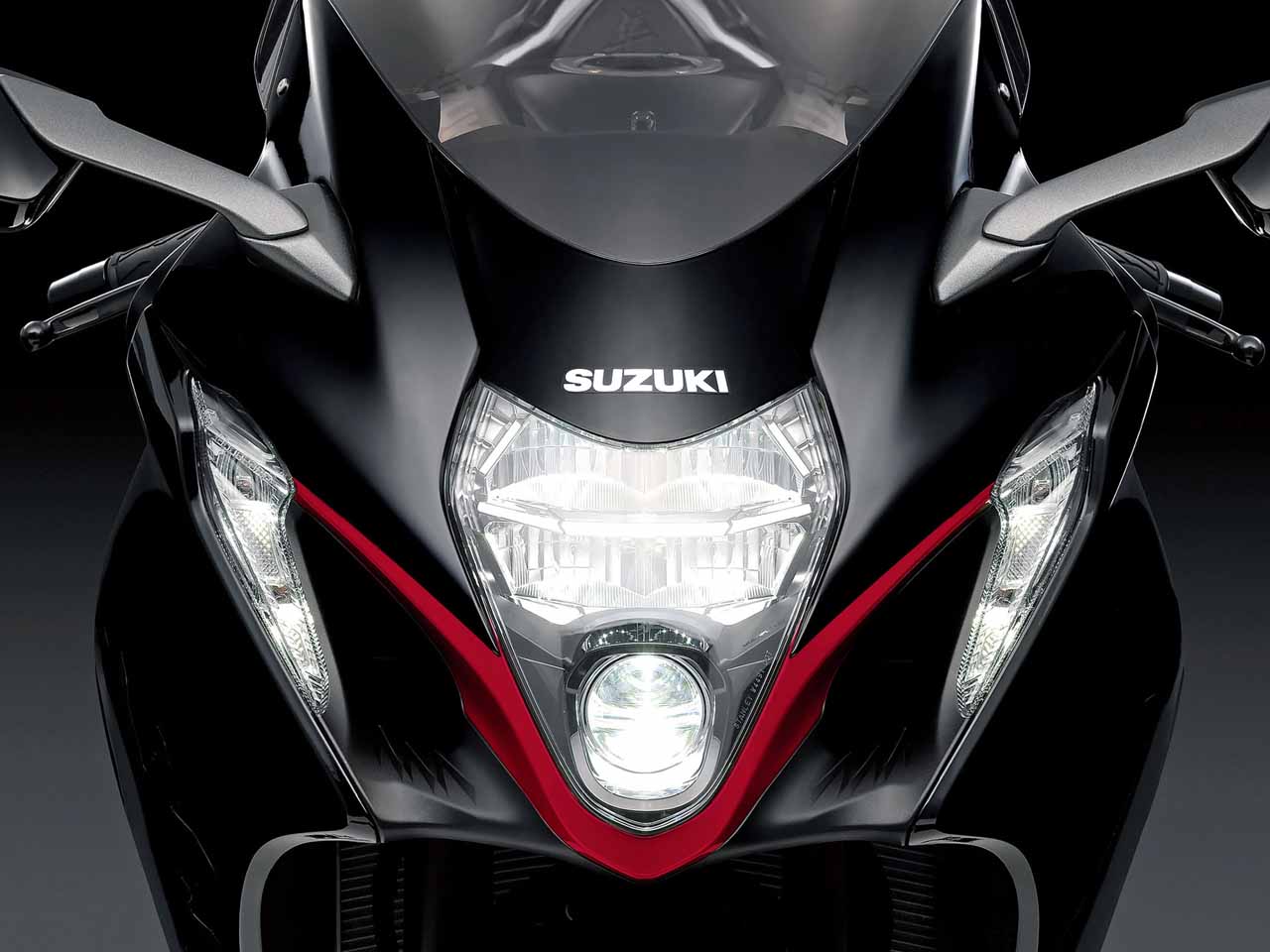 Suzuki�Hayabusa 2026 - far�is