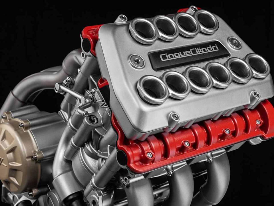 Motor 5 cilindros - MV Agusta