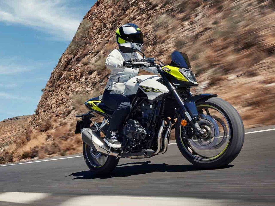 Honda�CB500 Hornet 2026 - lateral