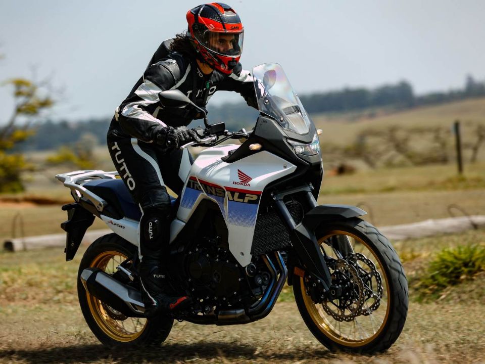 Honda�XL750V Transalp 2026 - 3/4 frente
