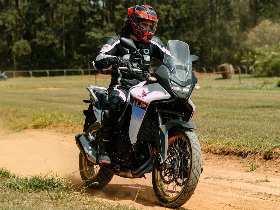 Honda�XL750V Transalp 2026 - 3/4 frente