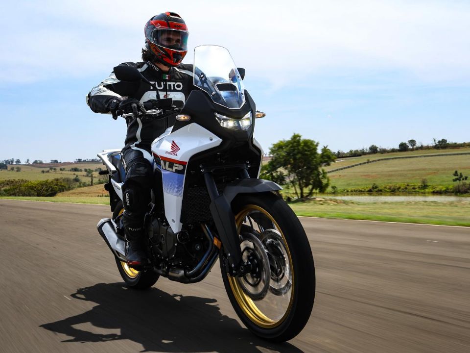 Honda�XL750V Transalp 2026 - 3/4 frente