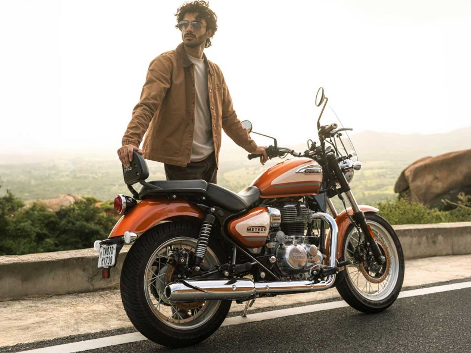 Royal Enfield�Meteor 350 2026 - 3/4 traseira
