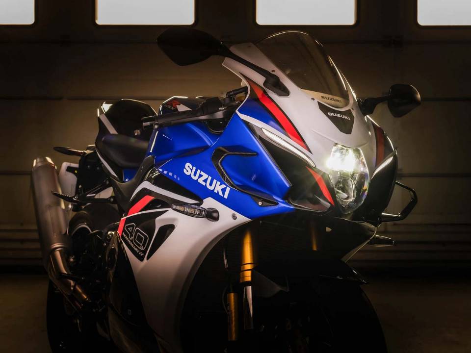 GSX-R1000R Edi��o 40 anos - 2027