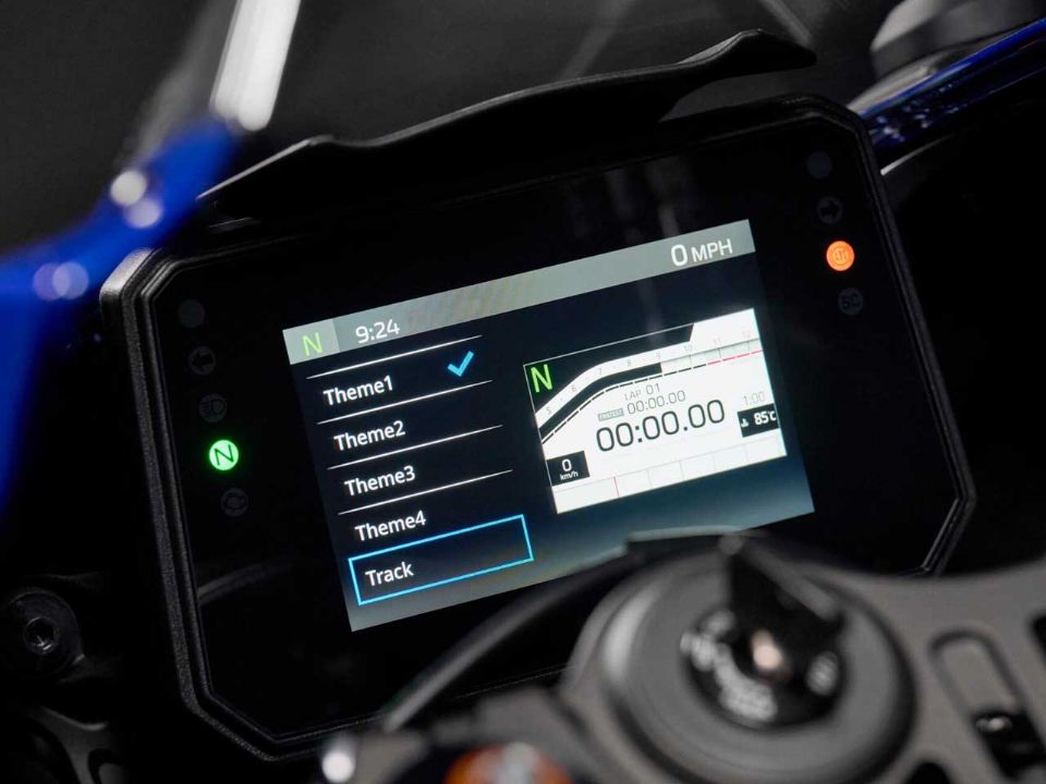 Yamaha R7 2026