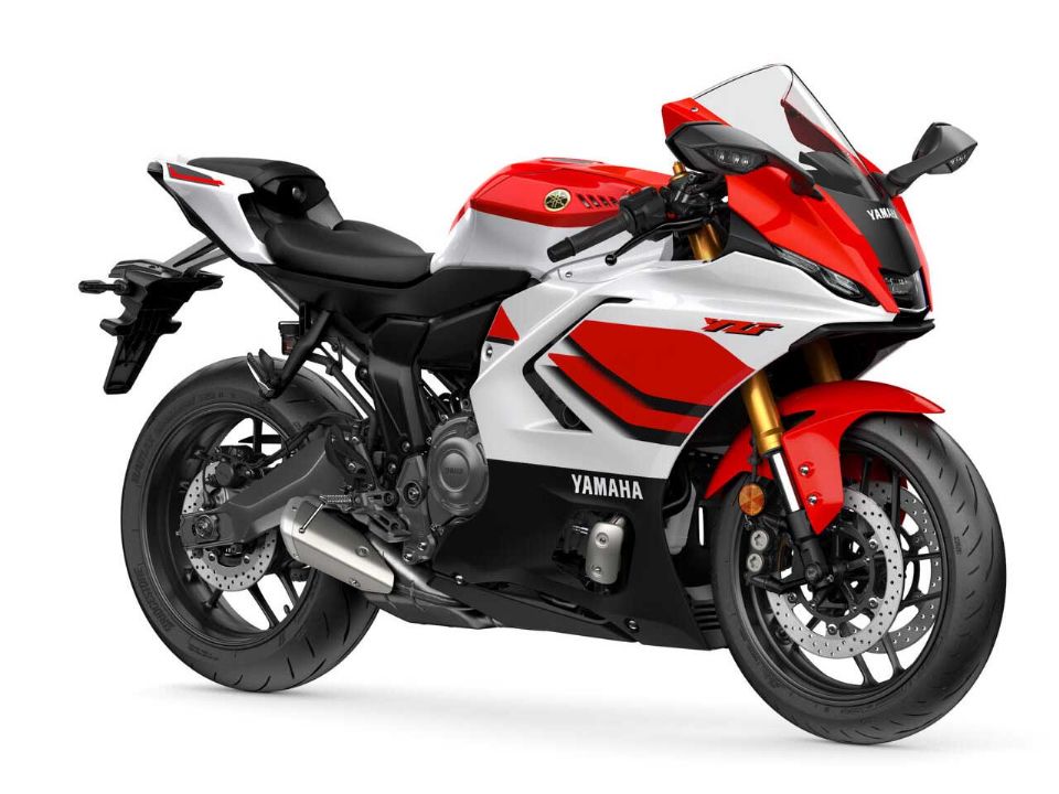Yamaha R7 2026