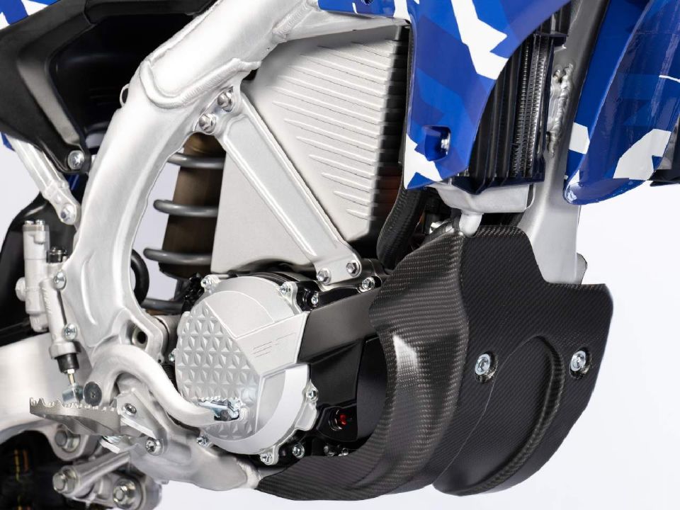 Yamaha YE-01 2025