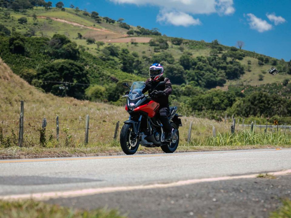 Honda�NC 750X 2026 - 3/4 frente
