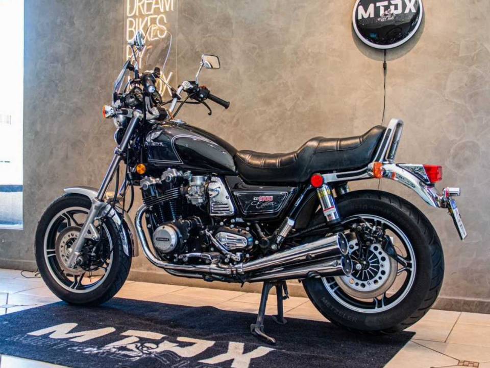 Honda CB 1000 Custom