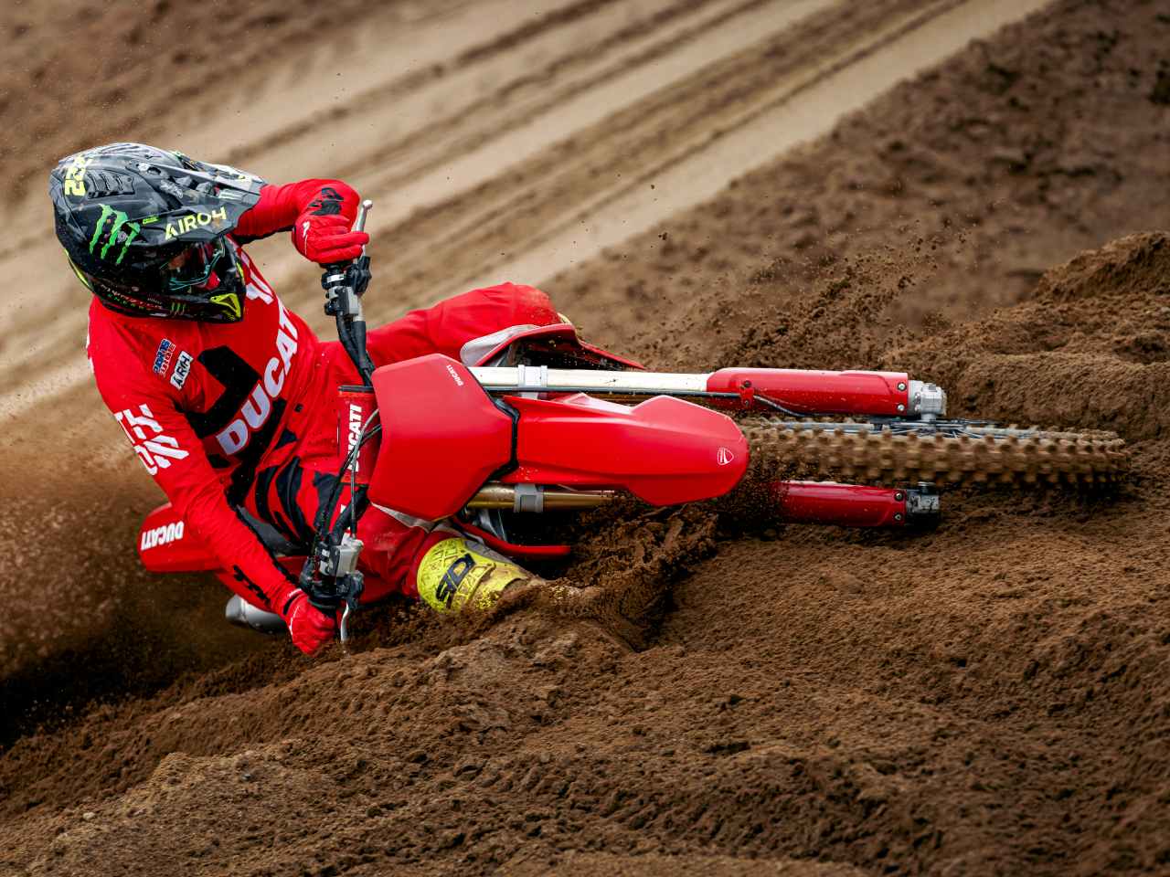 Ducati Desmo450 MX 2026 - 3/4 frente