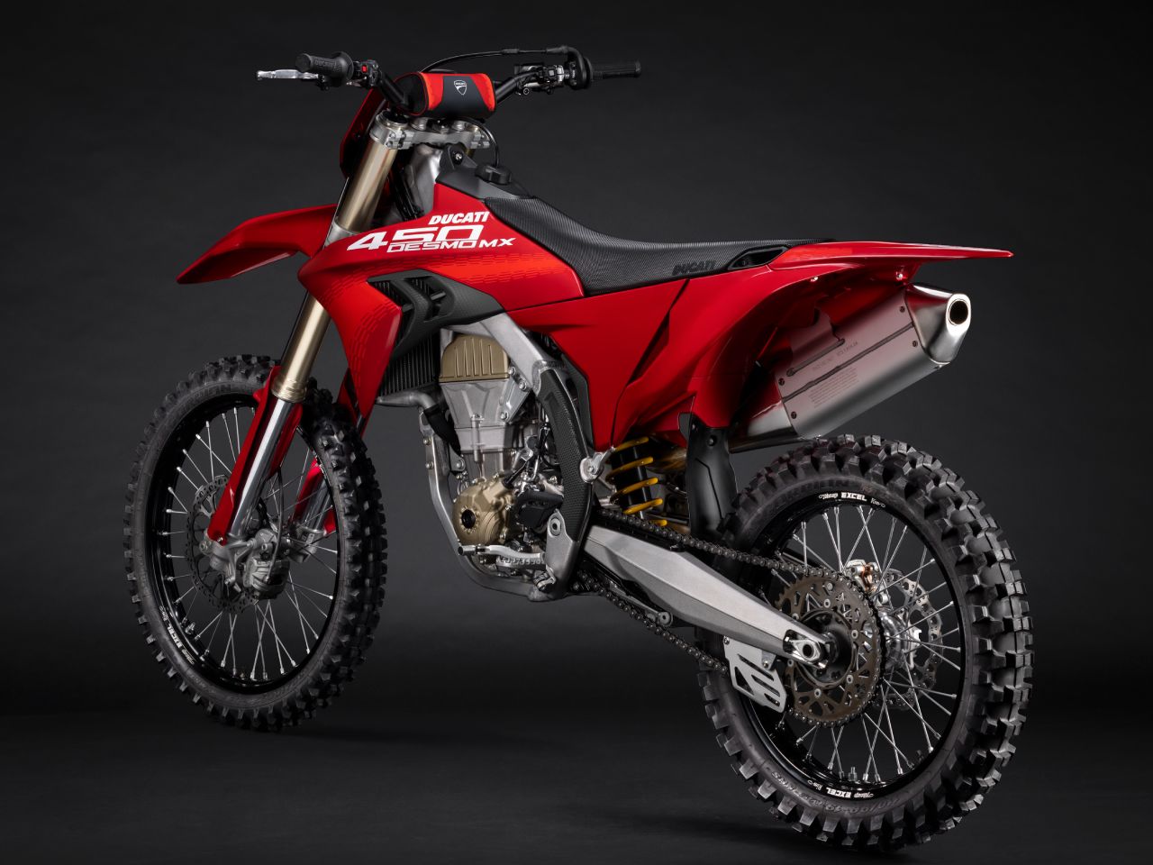 Ducati Desmo450 MX 2026 - 3/4 traseira