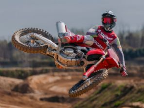 Ducati Desmo450 MX