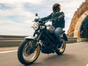 XSR125 Legacy