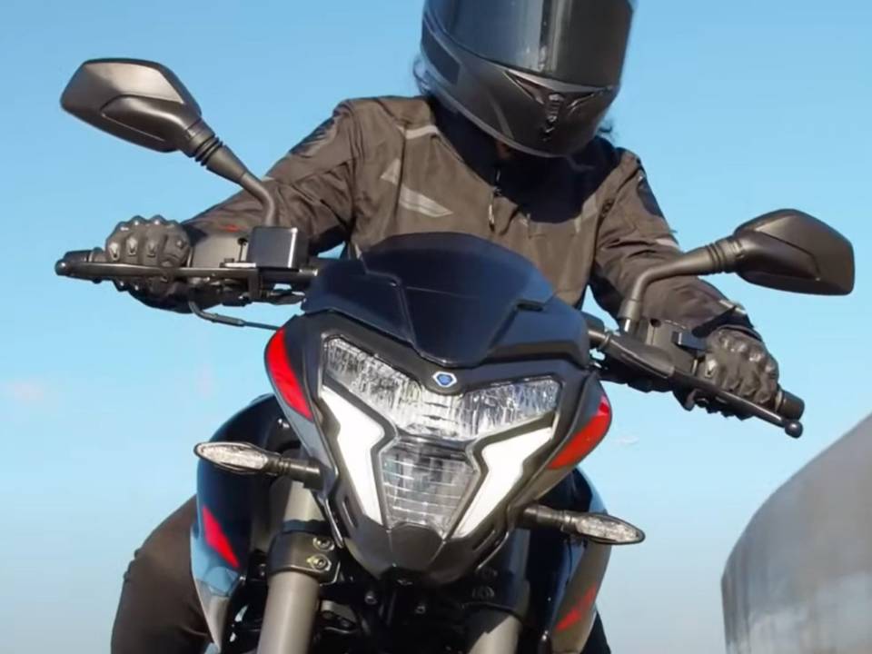 Bajaj Dominar 200 e Dominar 160 renovadas no Brasil