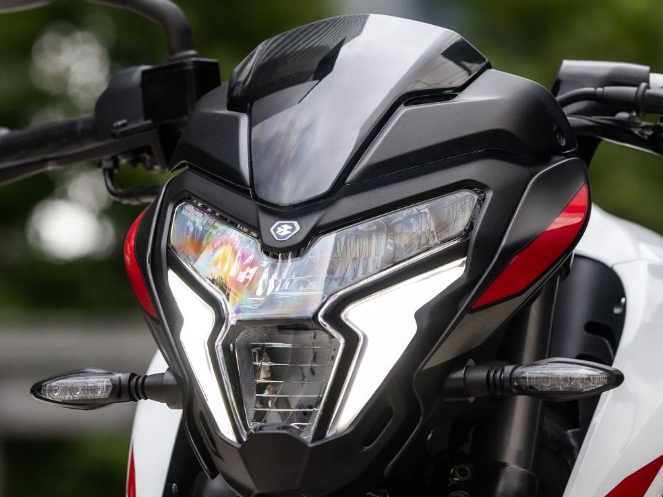 Bajaj Dominar 200 2026