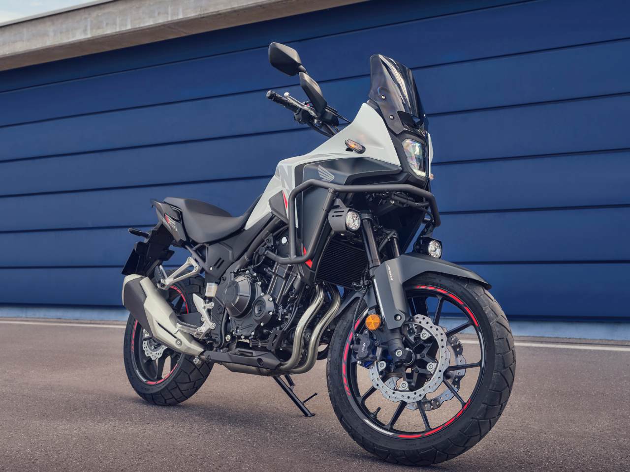 Honda�NX500 2026 - 3/4 frente