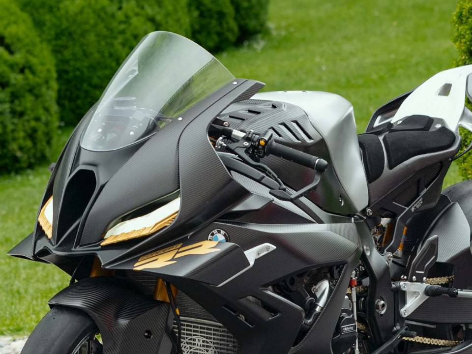 BMW Concept RR 2025
