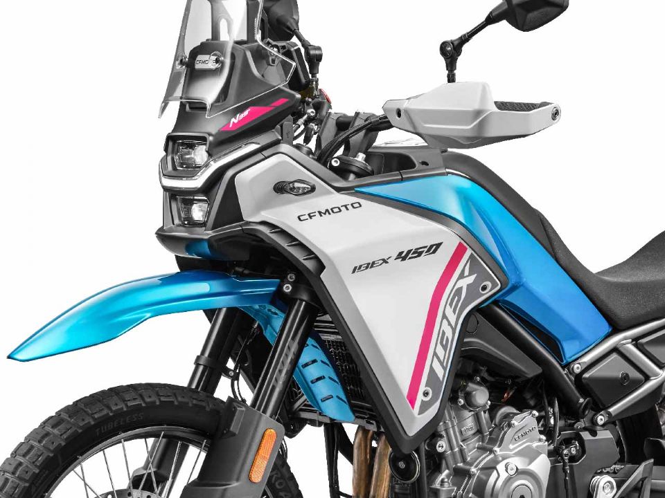CFMoto 450MT 2025