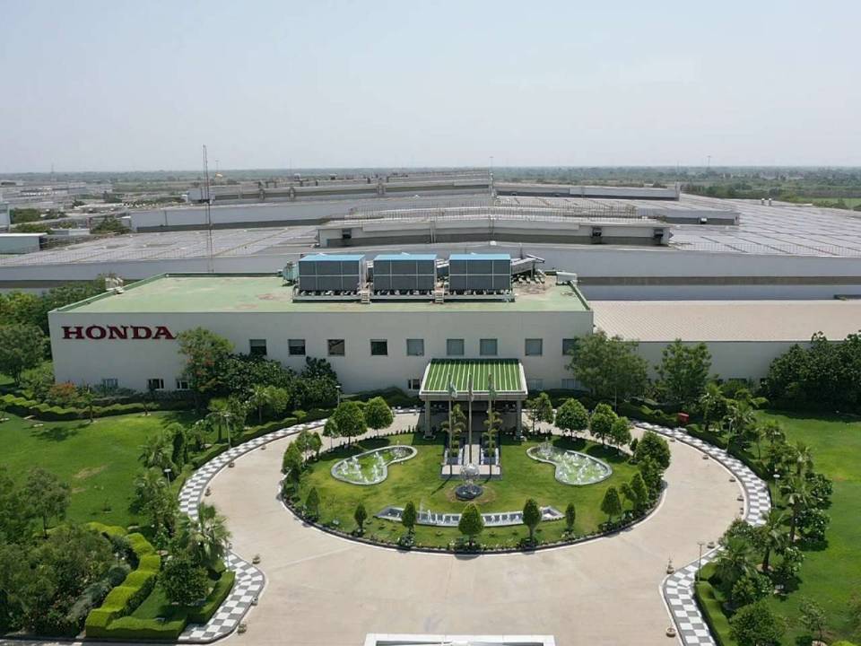 Fábrica Honda de Vithalapur, Gujarat, na Índia Fábrica Honda de Vithalapur, Gujarat, na Índia