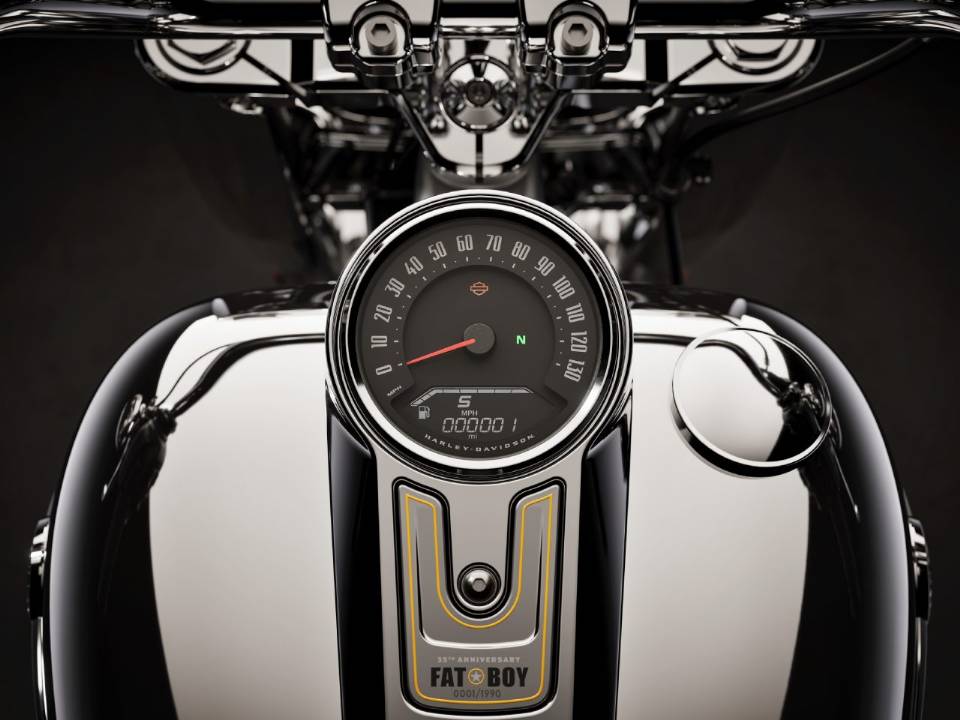 Harley-Davidson Fat Boy Gray Ghost 2025 Harley-Davidson Fat Boy Gray Ghost 2025
