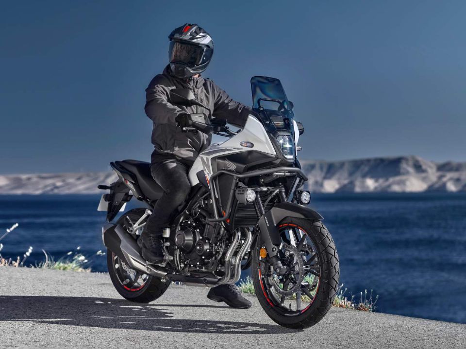Honda�NX500 2026 - 3/4 frente