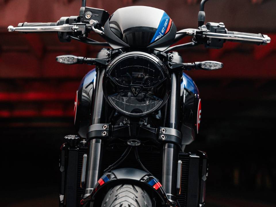 Triumph Trident 660 Triple Tribute 2025