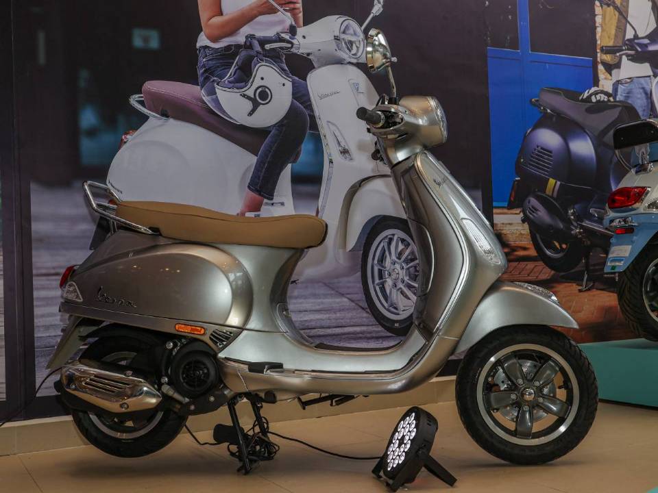 Vespa VXL 150