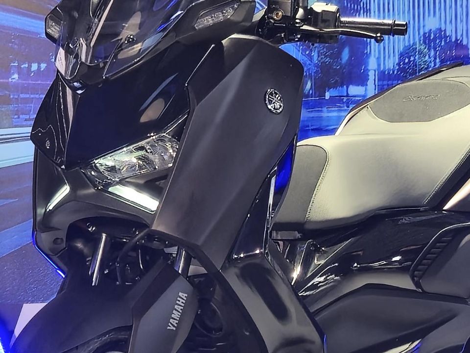 Yamaha�XMax 300 2026 - 3/4 frente