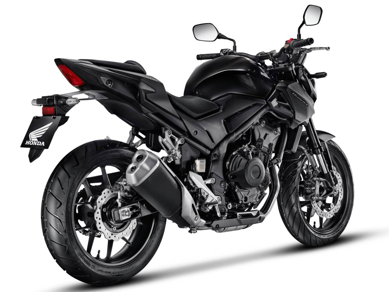 Honda�CB500 Hornet 2026 - 3/4 traseira