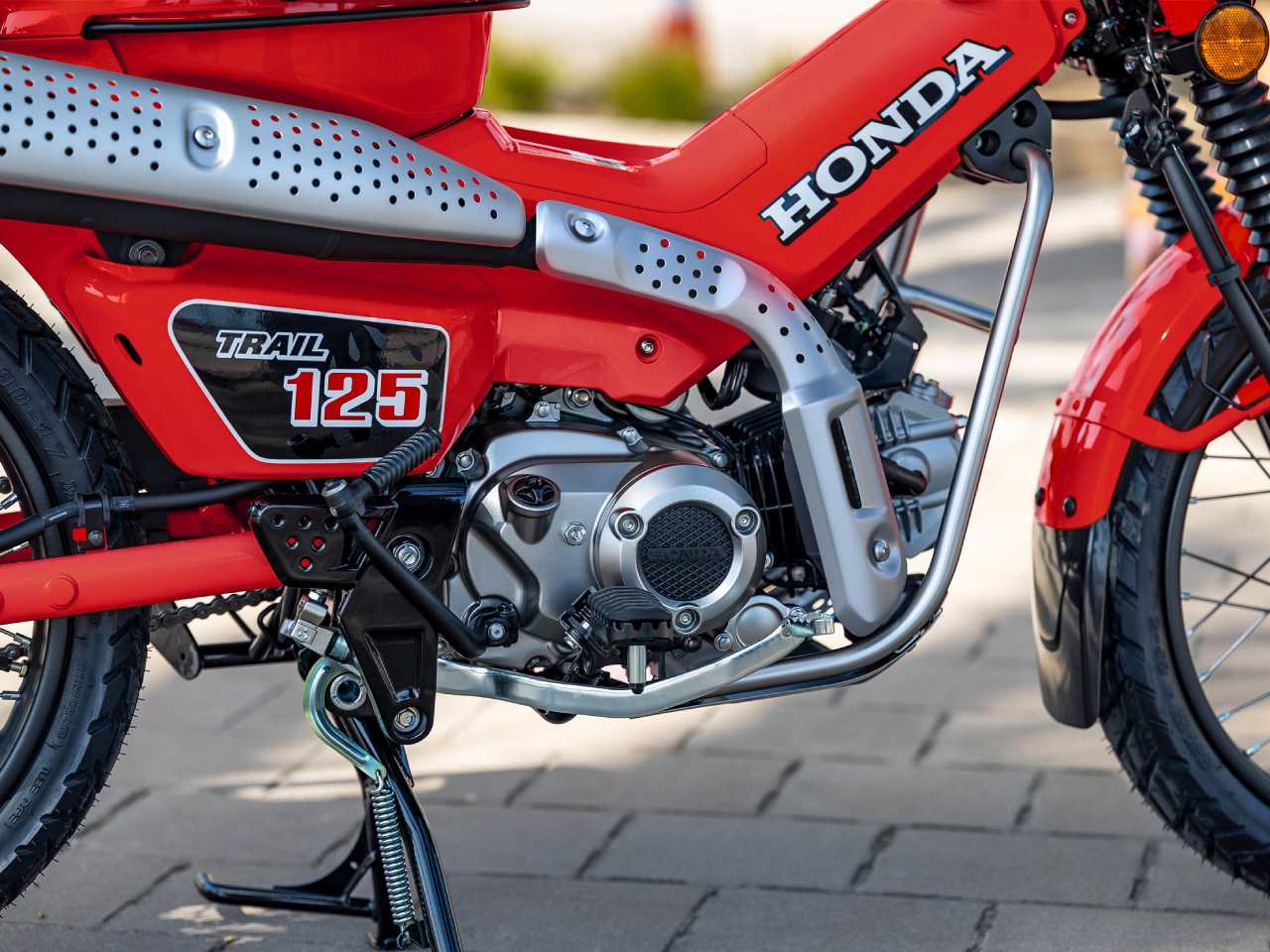 Honda�Trail 125 2025 - lateral