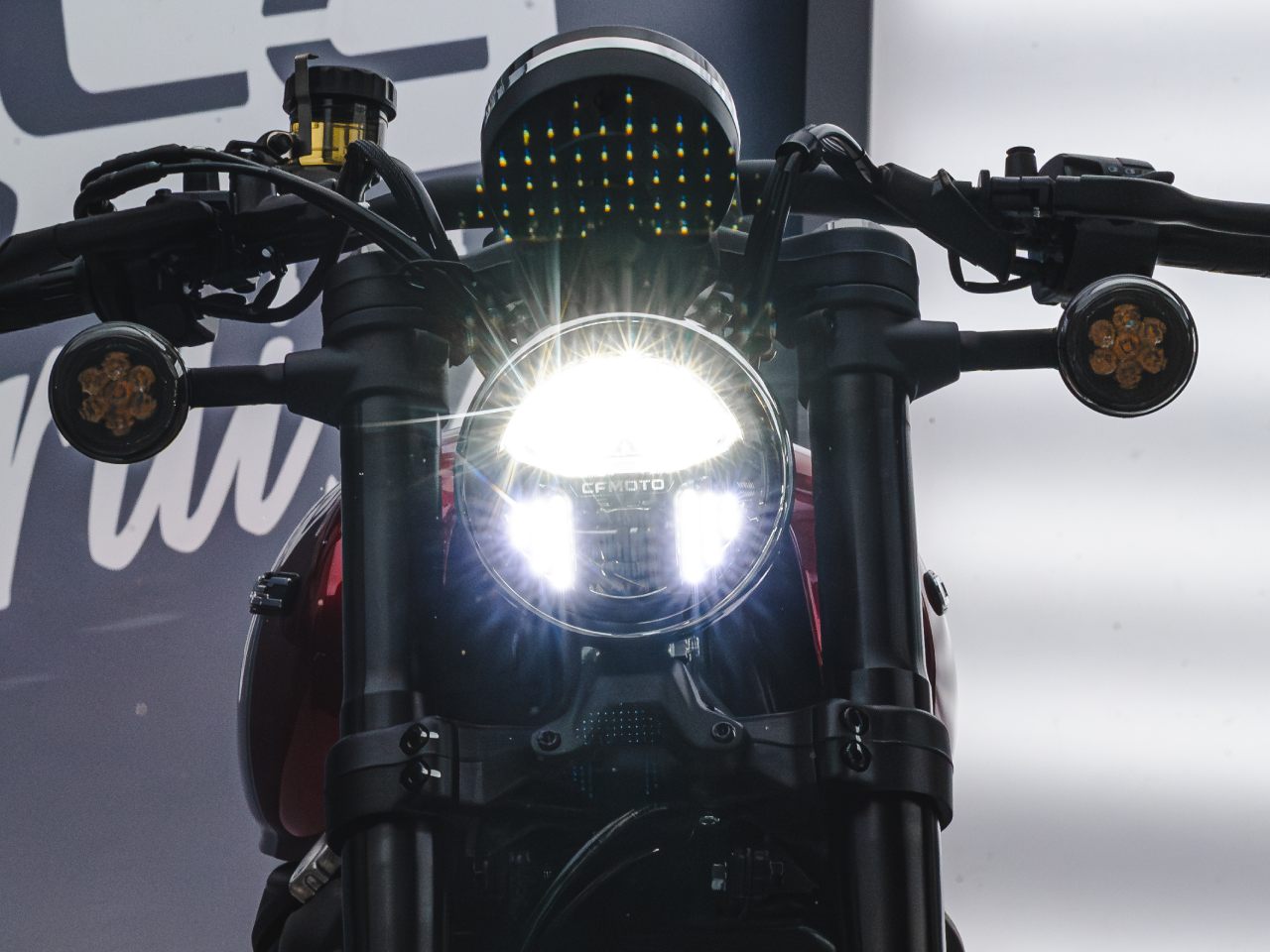 CFMoto�450 CL-C 2026 - frente