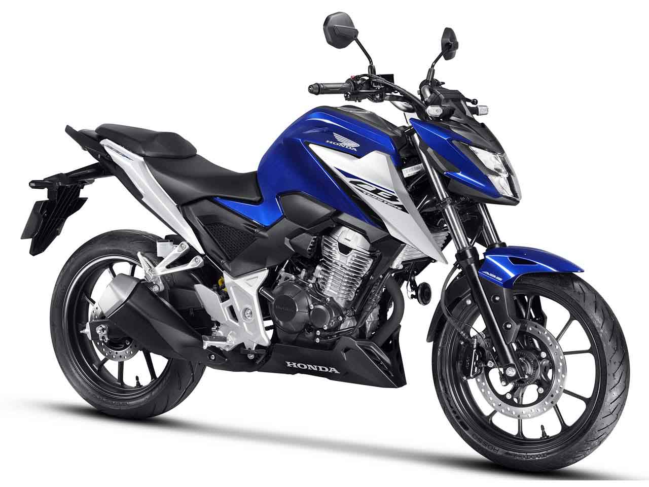 Honda�CB 300F Twister 2026 - 3/4 frente