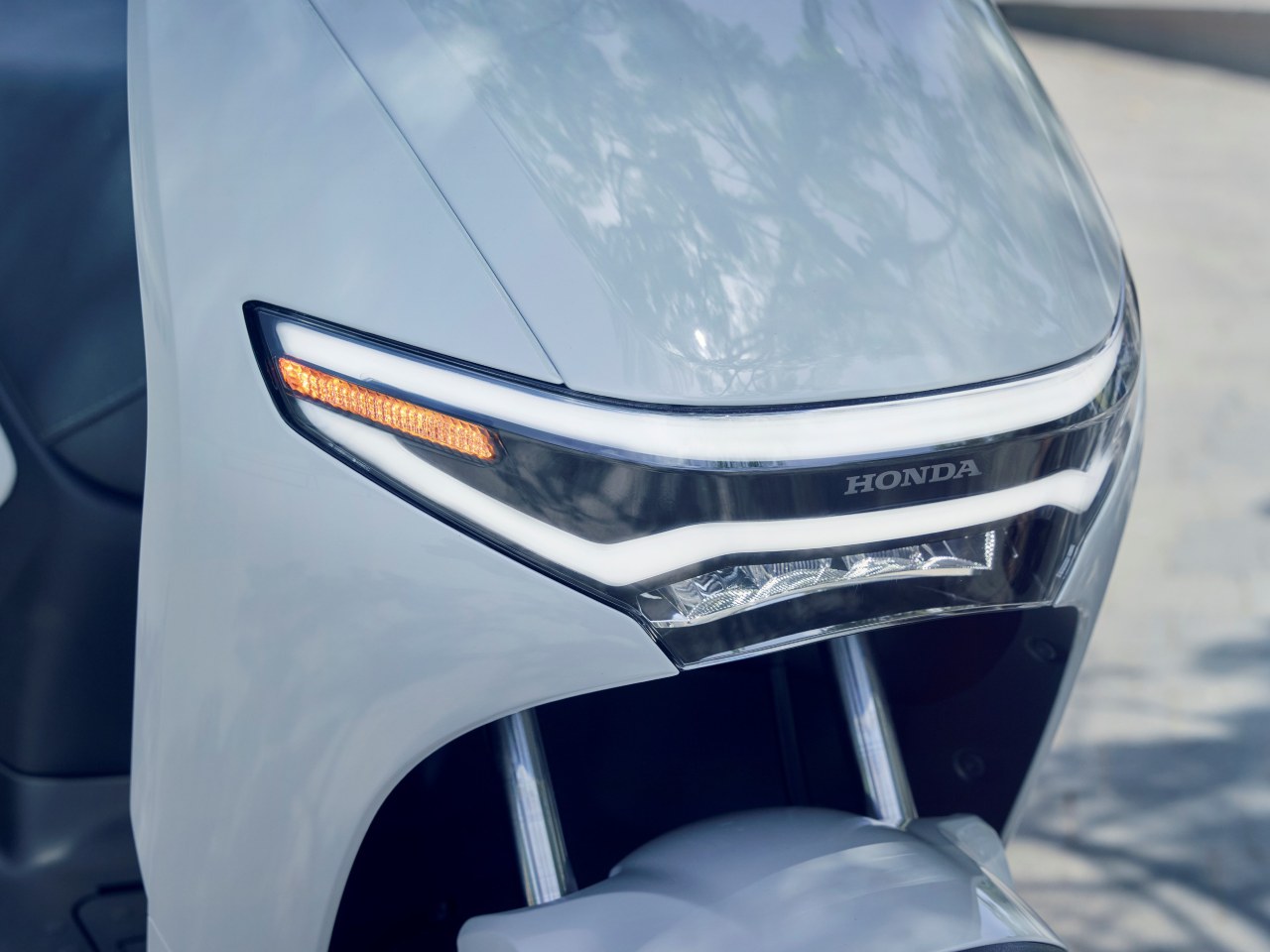 Honda�CUV e 2025 - frente