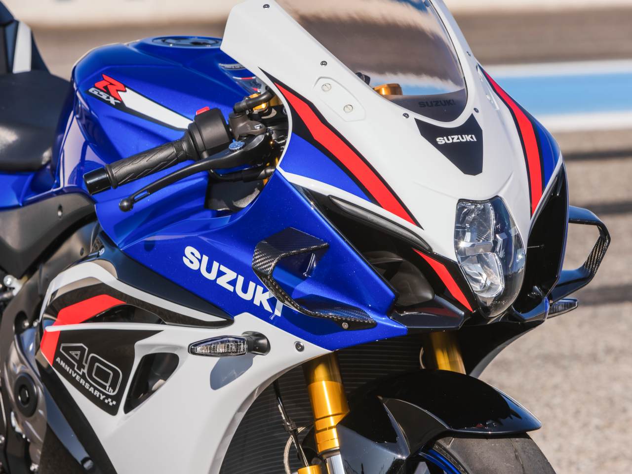 Suzuki�GSX-R1000 2026 - 3/4 frente