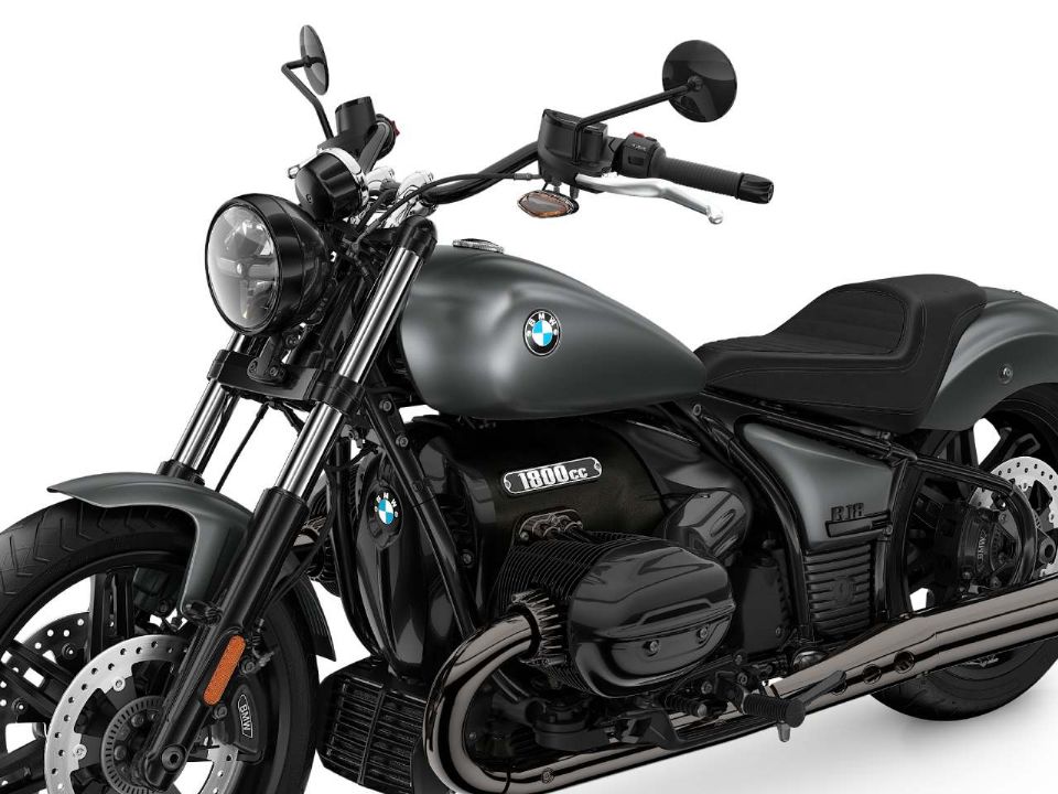 BMW�R 18 2025 - 3/4 frente
