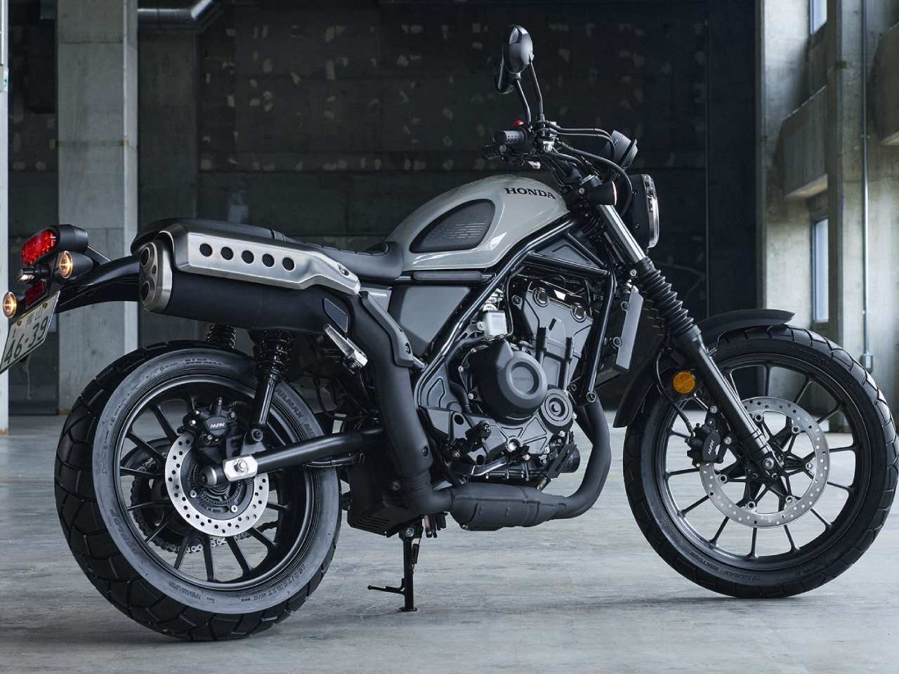 Honda�CL500 2026 - 3/4 traseira