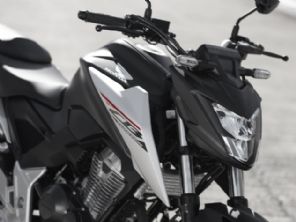 CB 300F Twister