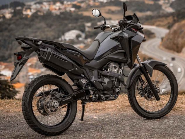 Sahara 300 2026: preço, equipamentos e Tabela Fipe - MOTOO