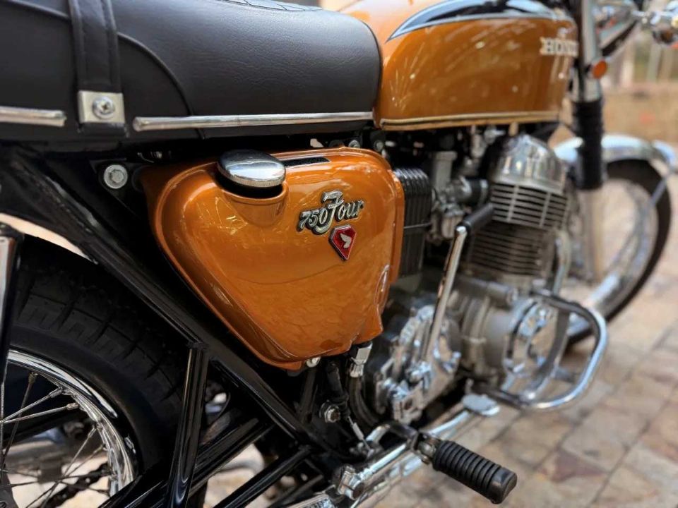 Honda�CB 750 Four 1971 - lateral