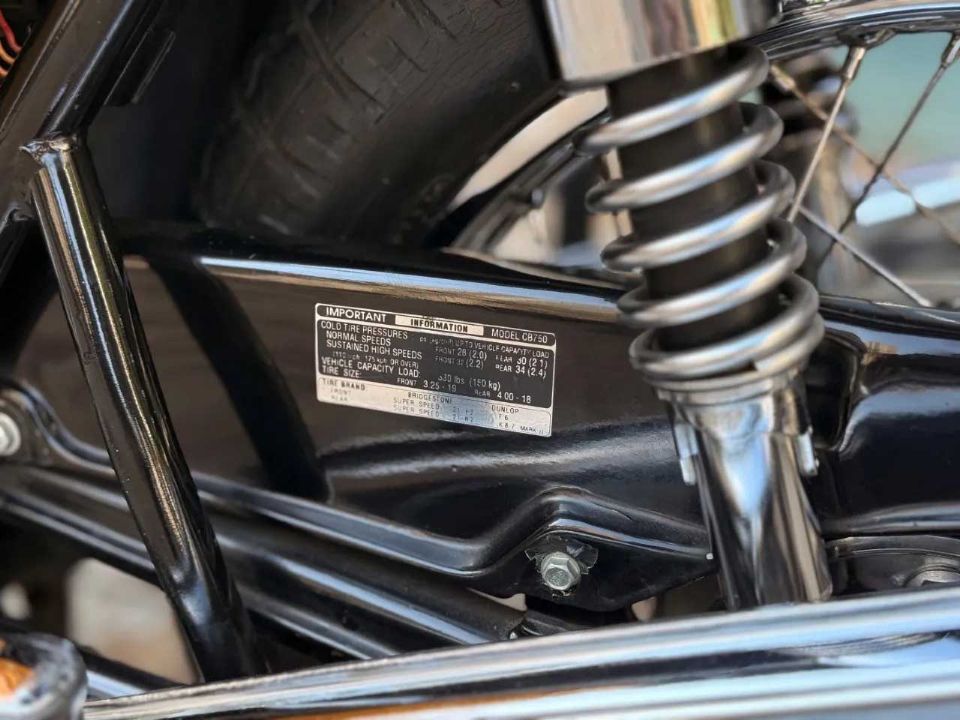 Honda�CB 750 Four 1971 - escapamentos